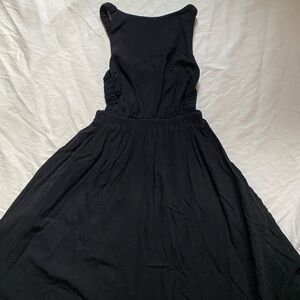 HYFVE Sleeveless Strappy Back Cutout Backless Black Midi Dress‎ Size Medium​ EUC